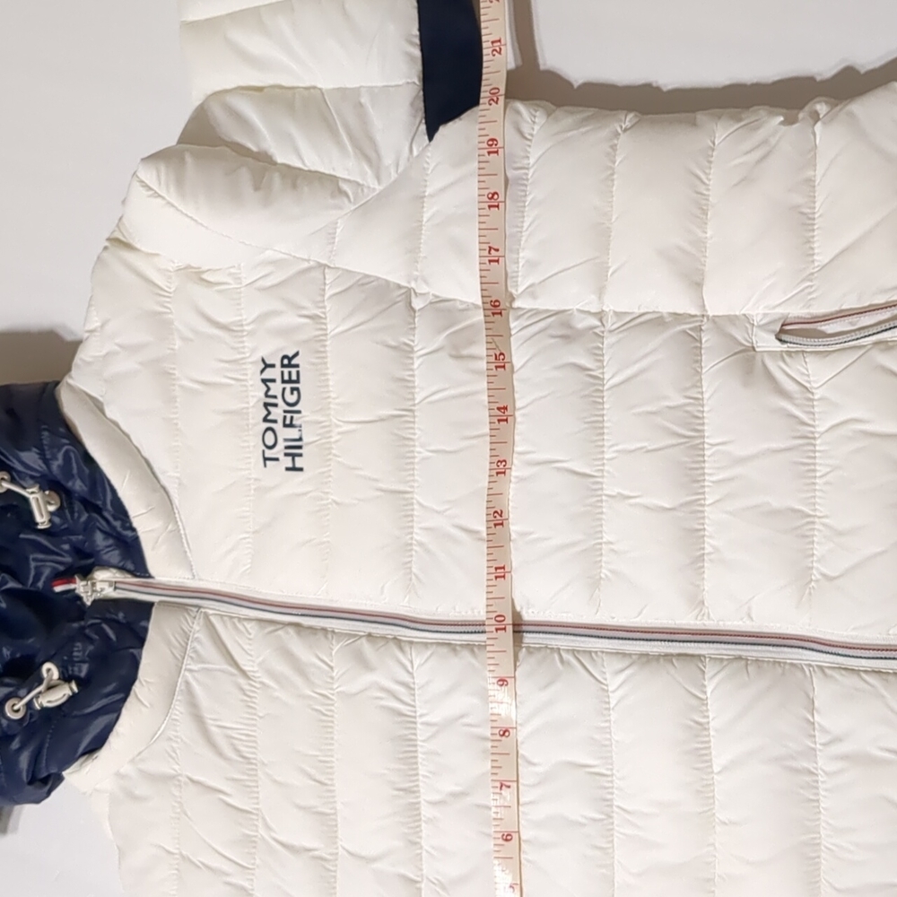 Tommy Hilfiger, packable lightweight hooded puffer jacket women M - Picture 8 of 14